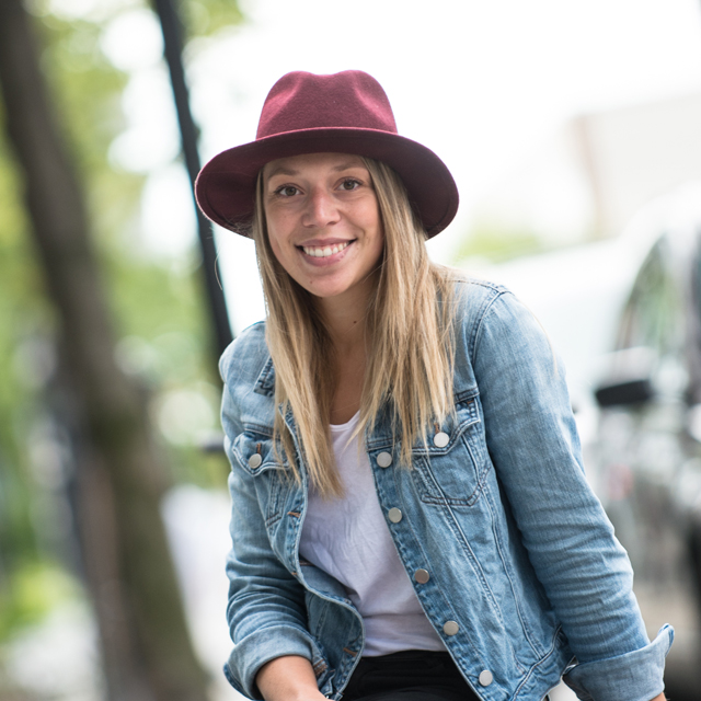 Andréanne Tenhave - Consultante en contenu numérique et médias sociaux